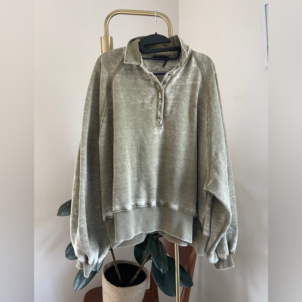 Out From Under Urban Outfitters Green distressed sweater